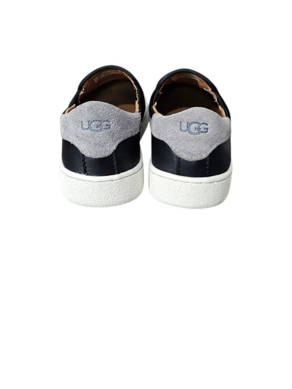 UGG Cas Black Leather Slip On Flat Sneakers Shoes Low Profile Size 7 - Picture 5 of 8